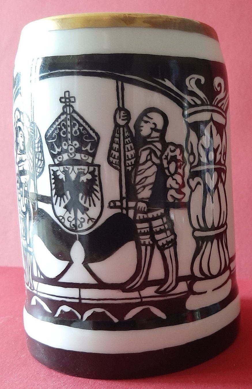 Bicchieri: Chope à bière – Usato da Montet (Glâne) venduto da Koada2 2