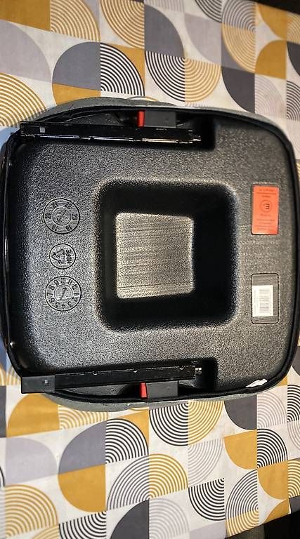 Auto-Kindersitze: Réhausseur Luxisofix – Gebraucht aus Ardon von javigh3 1