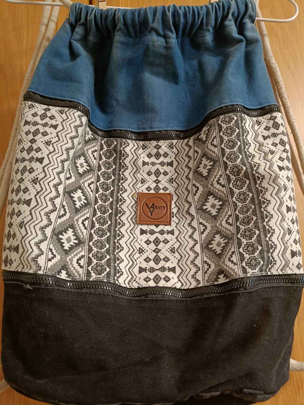 Zaini: Varioty Riot Turnbeutel / Rucksack Tasche – Usato da Zürich venduto da Atelier.Second 1