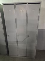 Garderobenschrank Metall grau 3 Abteile mit Schloss