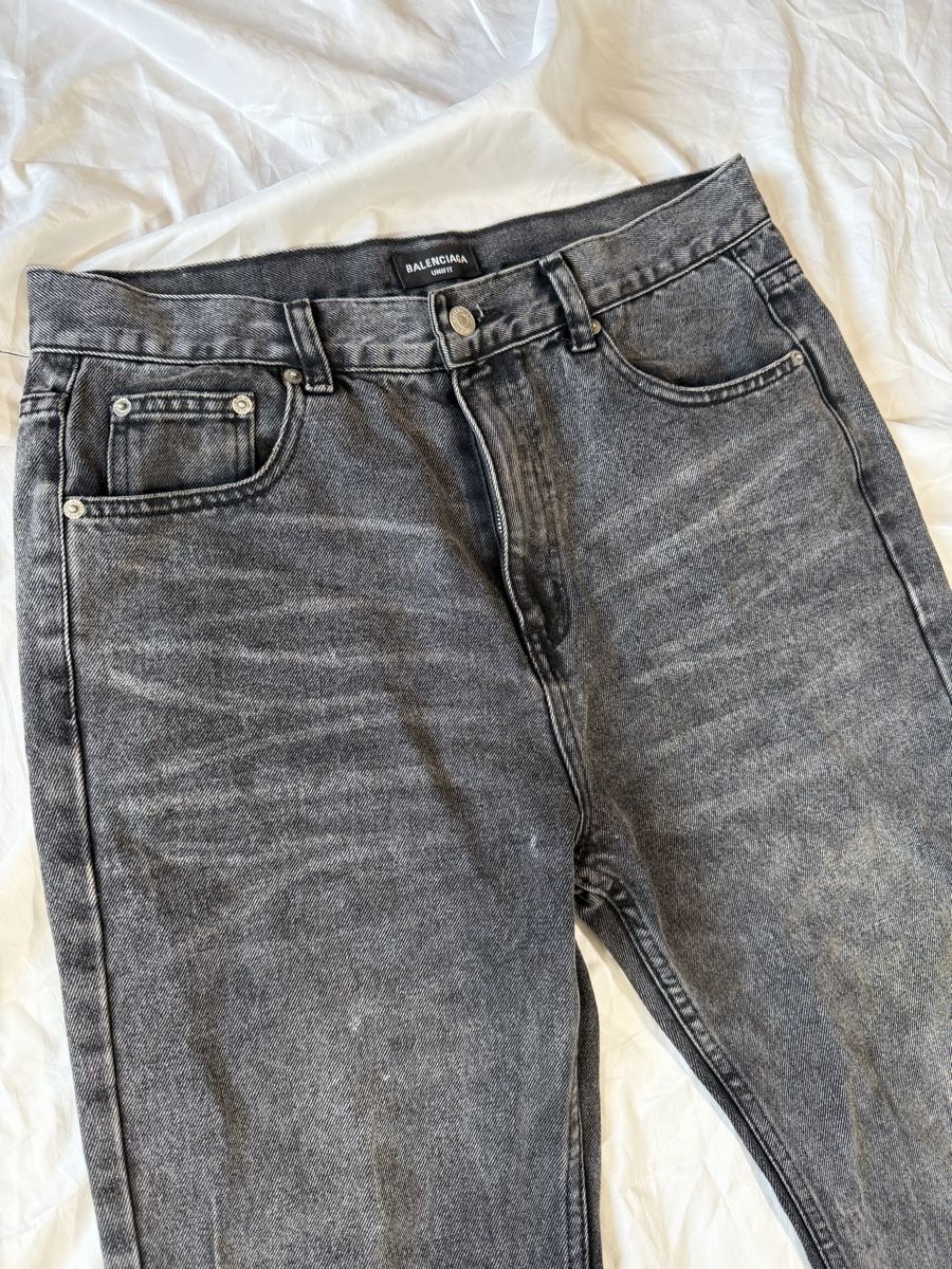 Balenciaga Jeans: Balenciaga Jeans  – Gebraucht aus Pfäffikon ZH von Nataliia. 1