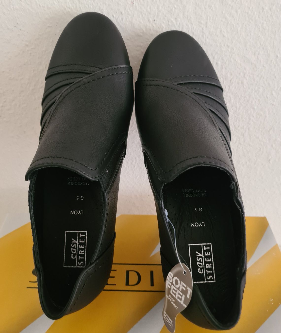 Damenschuhe: Pumps schwarz Grösse 38, neu – Neu und originalverpackt aus Winterthur von bibummi 5