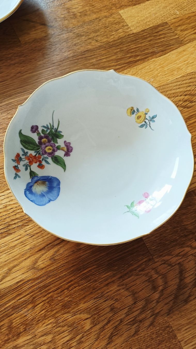Set di piatti: Meissen Sammeltasse mit Teller – Nuovo (secondo la descrizione) da Worb venduto da aljady 2