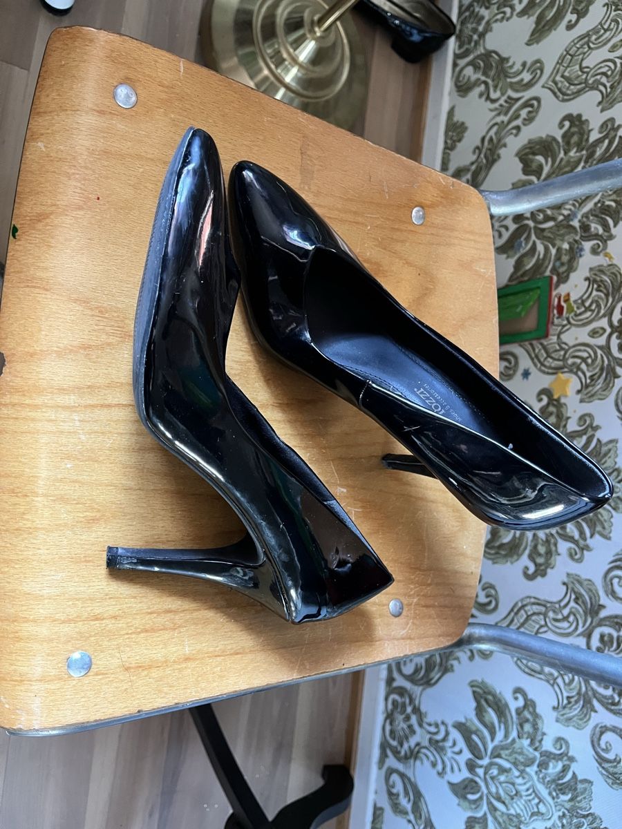 Scarpe da donna: Pumps – Usato da Hochdorf venduto da Forestgreen 2