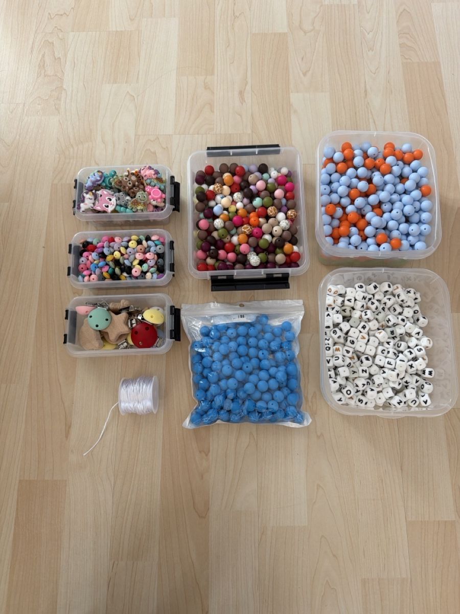 Kit bricolage: Nuggiketten Material muss bis 19.08.26 weg sein – Nuovo (secondo la descrizione) da Samedan venduto da Tiina__93