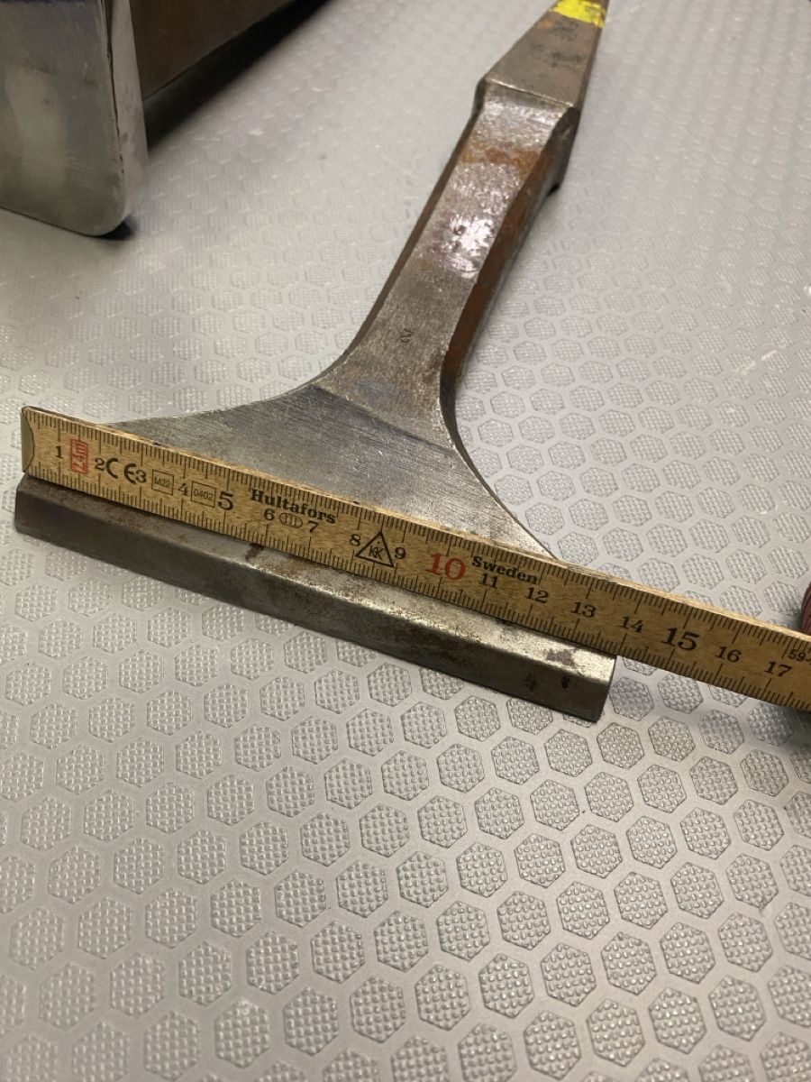 Attrezzi da lavoro: Spengler Amboss ab 1.- – Usato da Wabern venduto da HK-Design 3