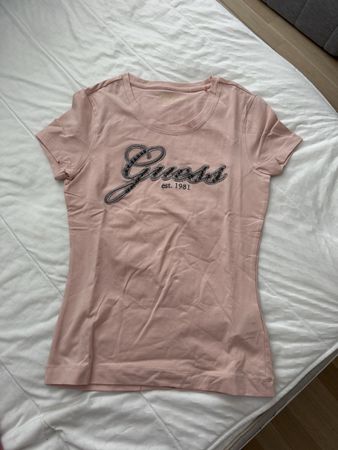 Rosa Guess T-Shirt 