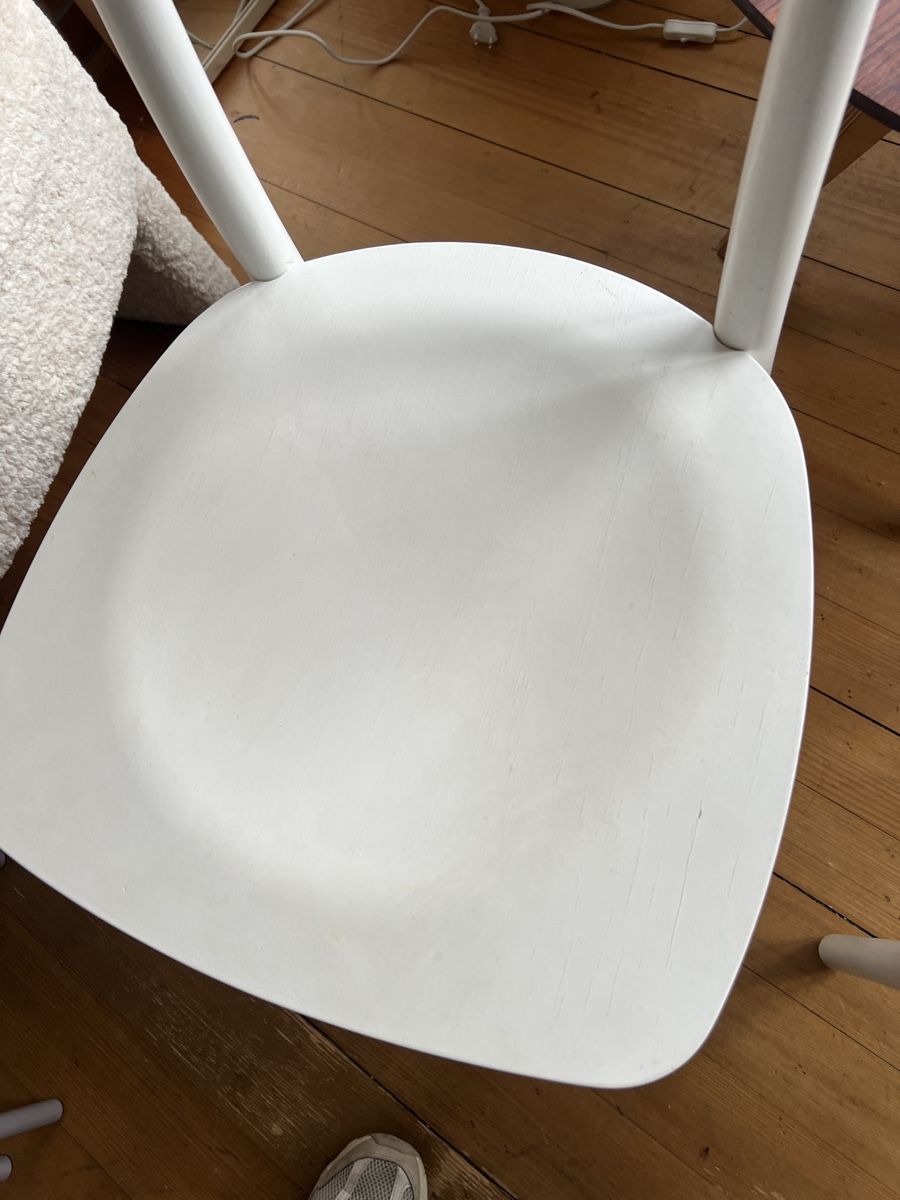 Ikea Stühle: 2 Stühle Ikea weiss  – Gebraucht aus Biel/Bienne von mona222 2