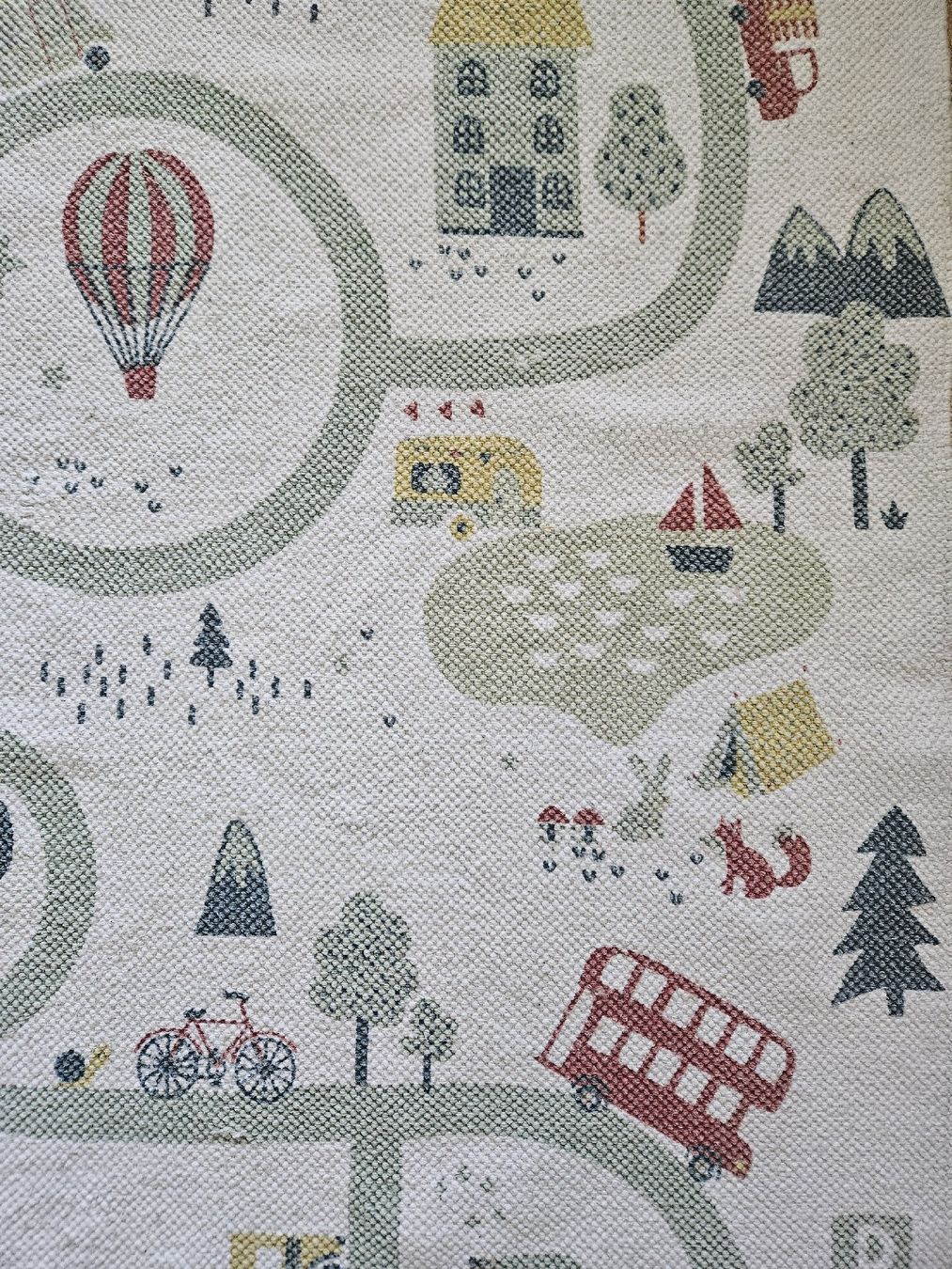 Teppiche: Kinder Spielteppich 130x90 cm – Gebraucht aus Zürich von Kris8050 4