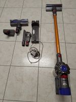 Dyson V8 