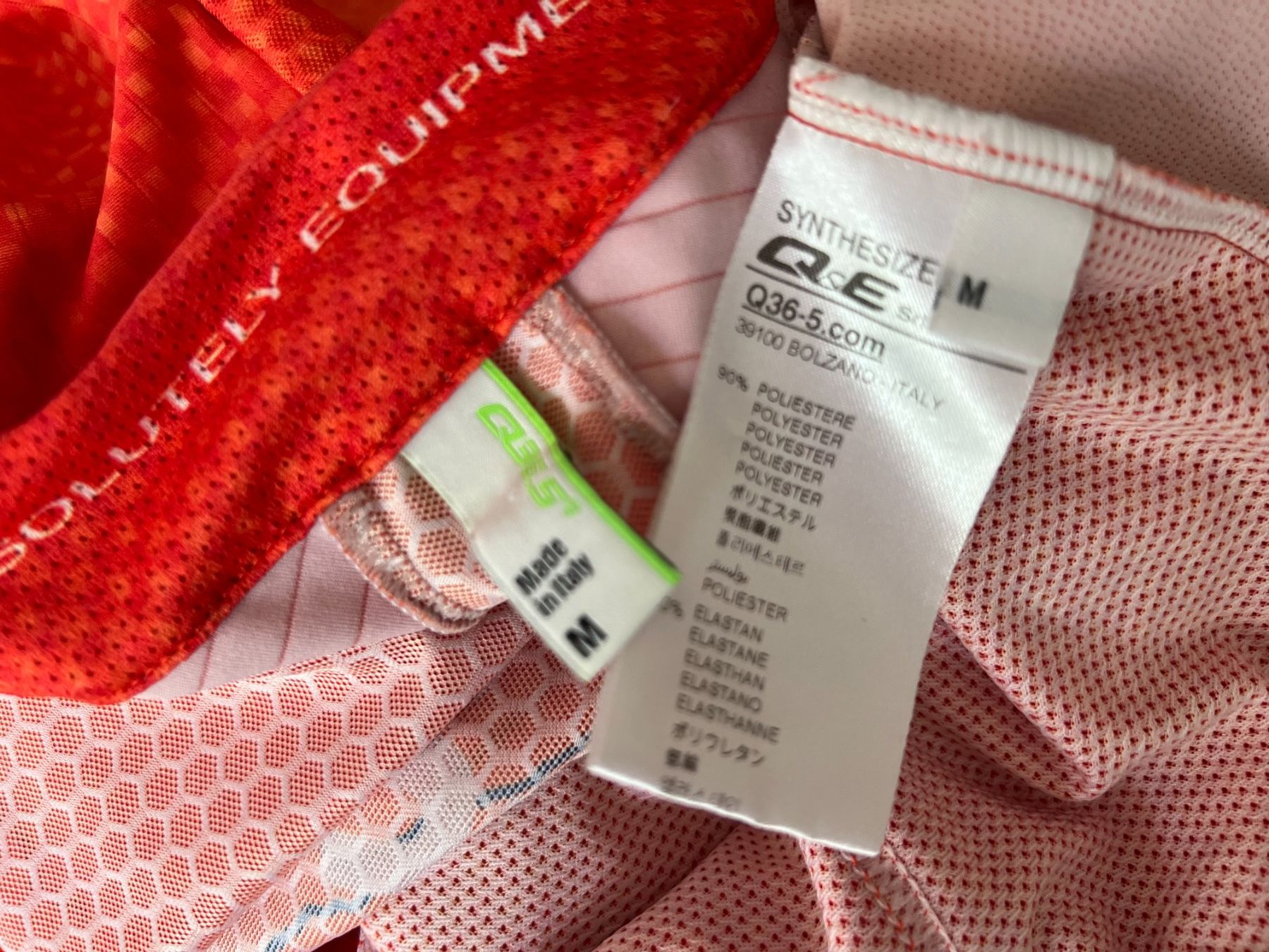 Leibchen & Hosen: Q36.5 Maillot de cyclisme taille M – Gebraucht aus Cossonay-ville von Super-Price-Quality 7