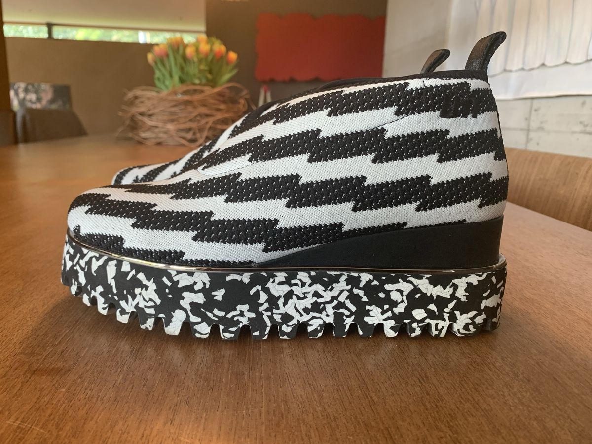 Scarpe da donna: Schuhe von United Nude in Originalkarton – Nuovo e nell'imballaggio originale da Abtwil SG venduto da Fechtili