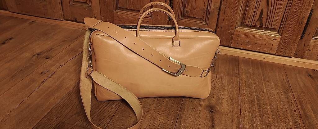Borse: Tasche aus Leder handgefertigt  – Usato da Cazis venduto da Morrisb 2