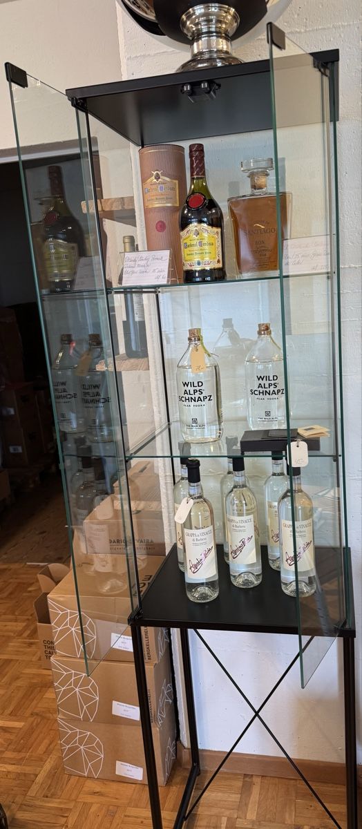 Vitrinen: Glasvitrine – Gebraucht aus Thalwil von Batlizh 2