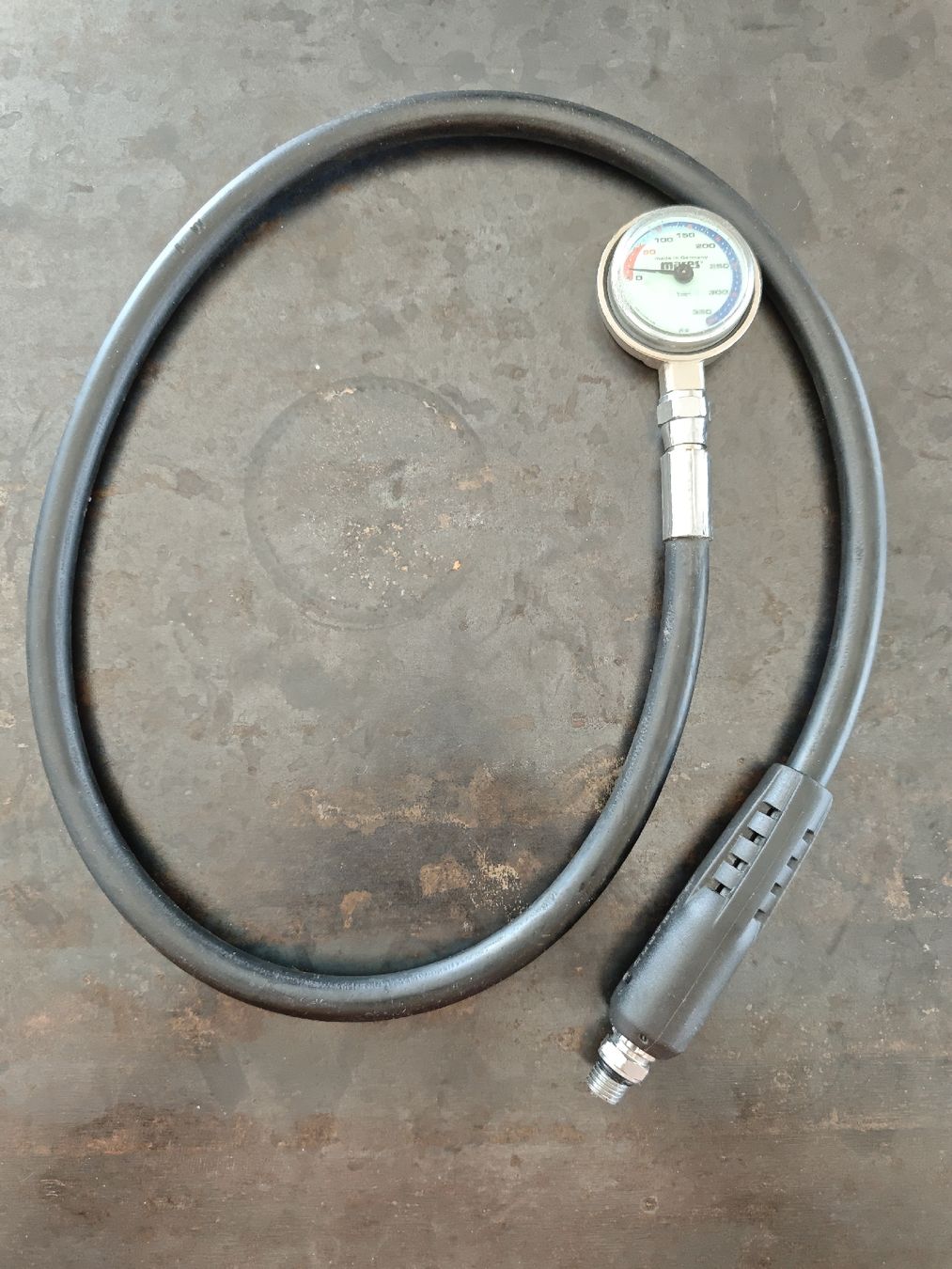 Mares Respiratori & Giubbotti: Depht Gauge Mares – Usato da Zürich venduto da yhautier