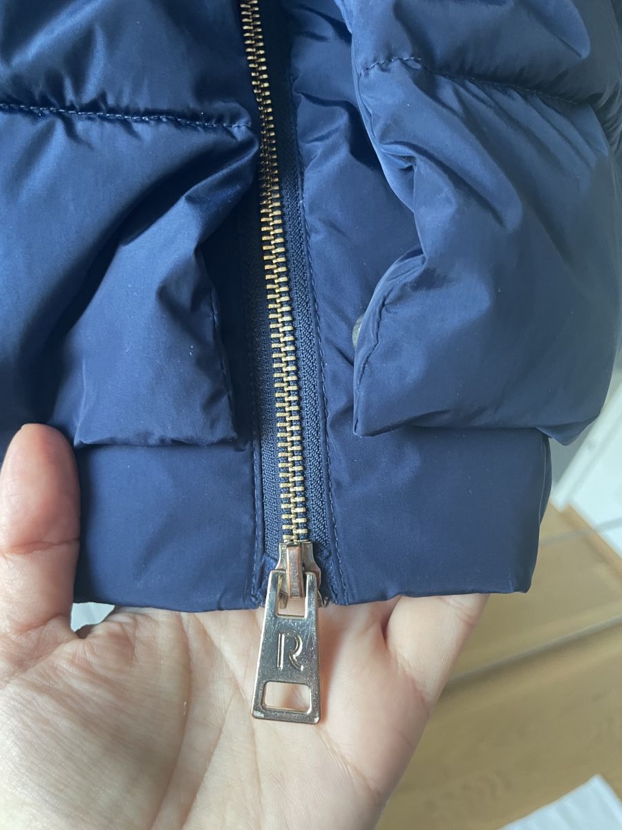 Manteaux: Winterjacke Rinascimento Gr M – D'occasion à Reinach BL par pupa.ball 1