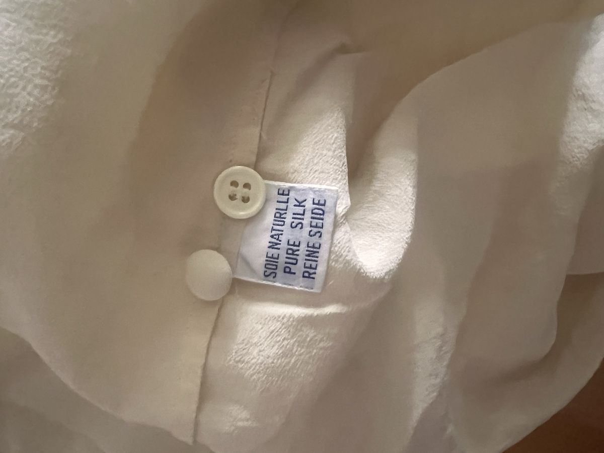 Camicette: Seidenbluse Grösse M Cremefarben – Usato da Zürich venduto da romcam 4