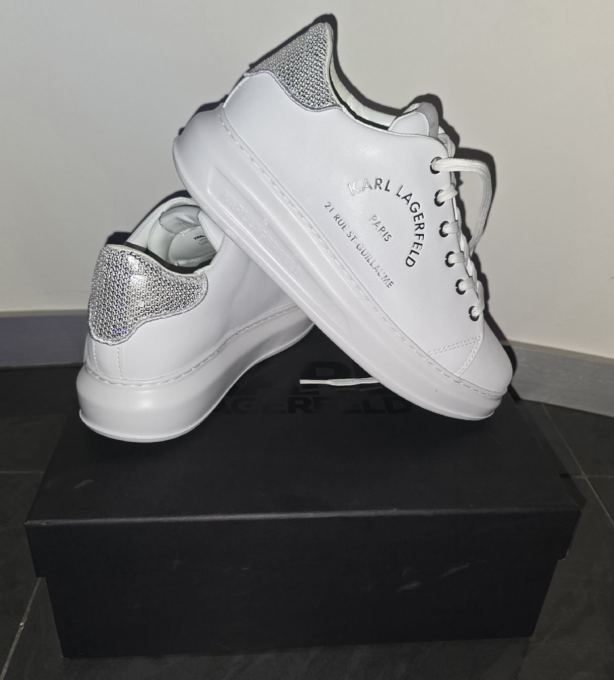Karl Lagerfeld Scarpe da donna: Karl Lagerfeld Sneaker Neu – Nuovo e nell'imballaggio originale da Basel venduto da BeautyqueenbyNB 1