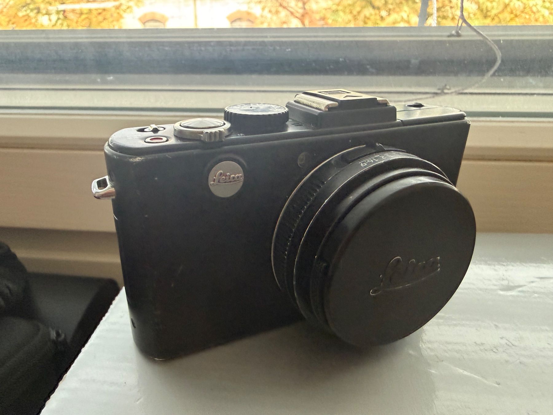 Leica Kamera: Leica D-Lux 5 Full Set mit Originalbox & Ledertasche – Gebraucht aus Zürich von cal_rp9z 1