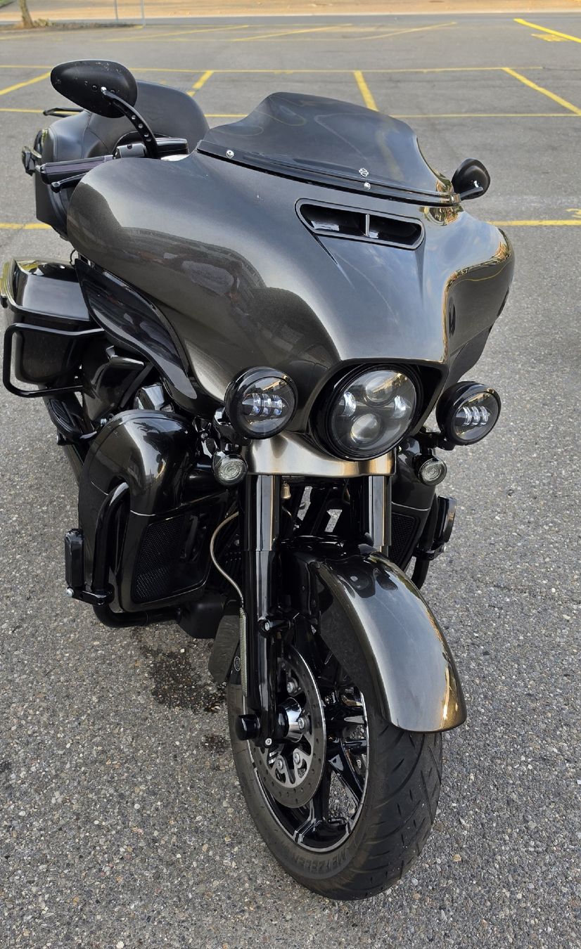 Harley-Davidson Touring: Harley Davidson Electra Glide 117 CVO – Gebraucht aus Steinhausen von marbamar