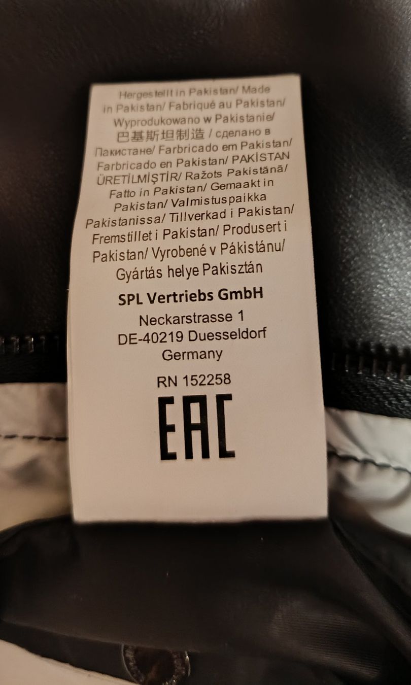 Strellson Jacken: Strellson Lederjacke mit Kapuze – Gebraucht aus Unterägeri von rockundhosenusw 8