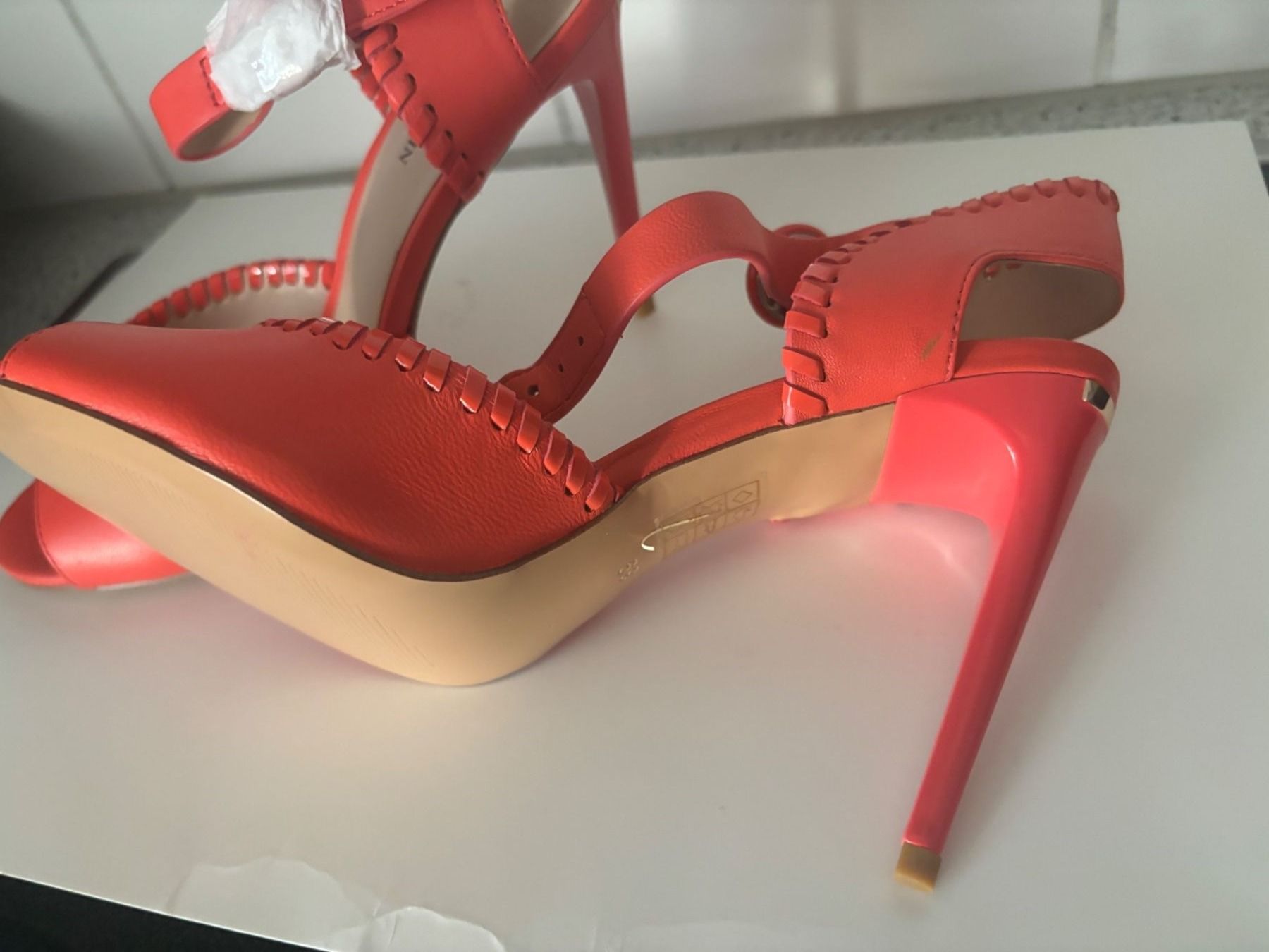Scarpe da donna: Hammerstein Sandaletten Leder Gr.39(N) – Nuovo e nell'imballaggio originale da Wallisellen venduto da ASZT 1