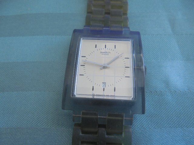 Swatch Uhren: 3 SWATCH SQUARE Uhren defekt – Defekt aus Hinwil von Glasperlen 1