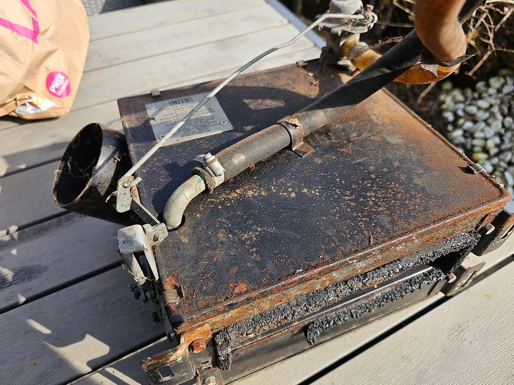 Radiatori: Smiths Fresh Air Heating Unit F350 Original Oldtimer Heizung – Usato da Rottenschwil venduto da epaveart