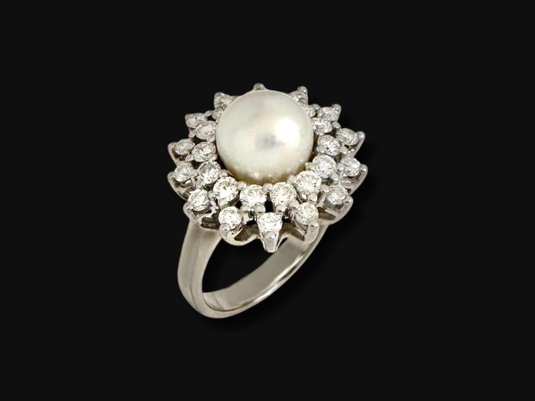 Bucherer Anelli: BUCHERER, Perlen - Diamant - Cocktailring – Usato da Zuzwil SG venduto da artimmo 4