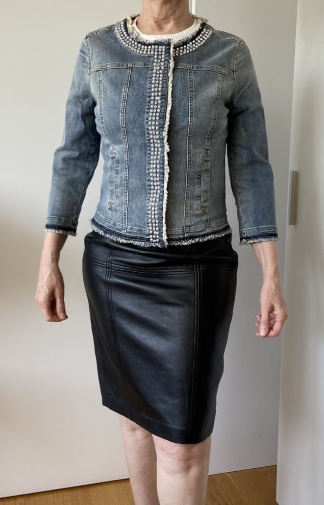 Comma Giacche: Comma Jeansjacke mit Perlen und Glitzersteinen – Nuovo (secondo la descrizione) da Zürich venduto da Sunset69