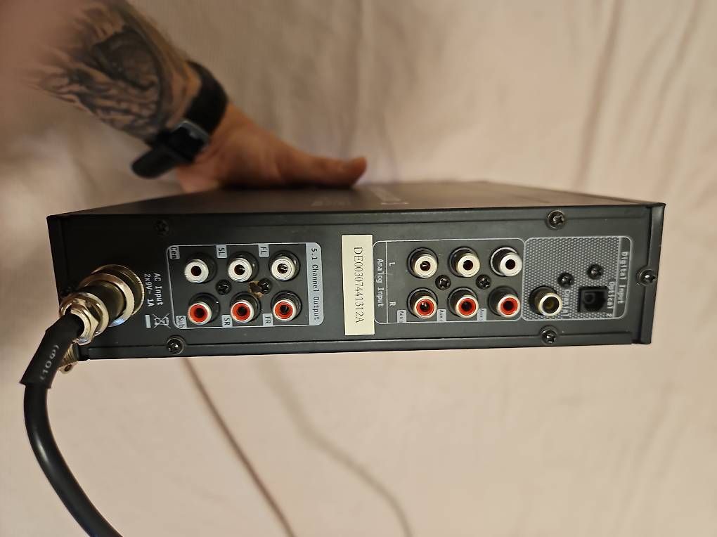 Receiver: Teufel Decoderstation 3 Dolby Digital DTS – Gebraucht aus Zug von Schwenggeler 2