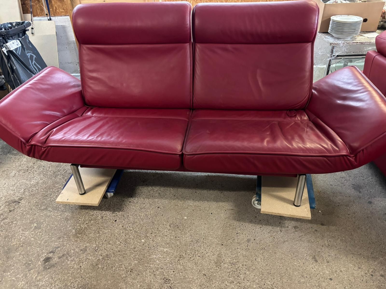 Sofas: Lederpolstergruppe Cherry – Gebraucht aus Flawil von Cd53