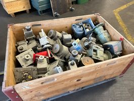 Grosser Posten Elektro- Getriebe Motore