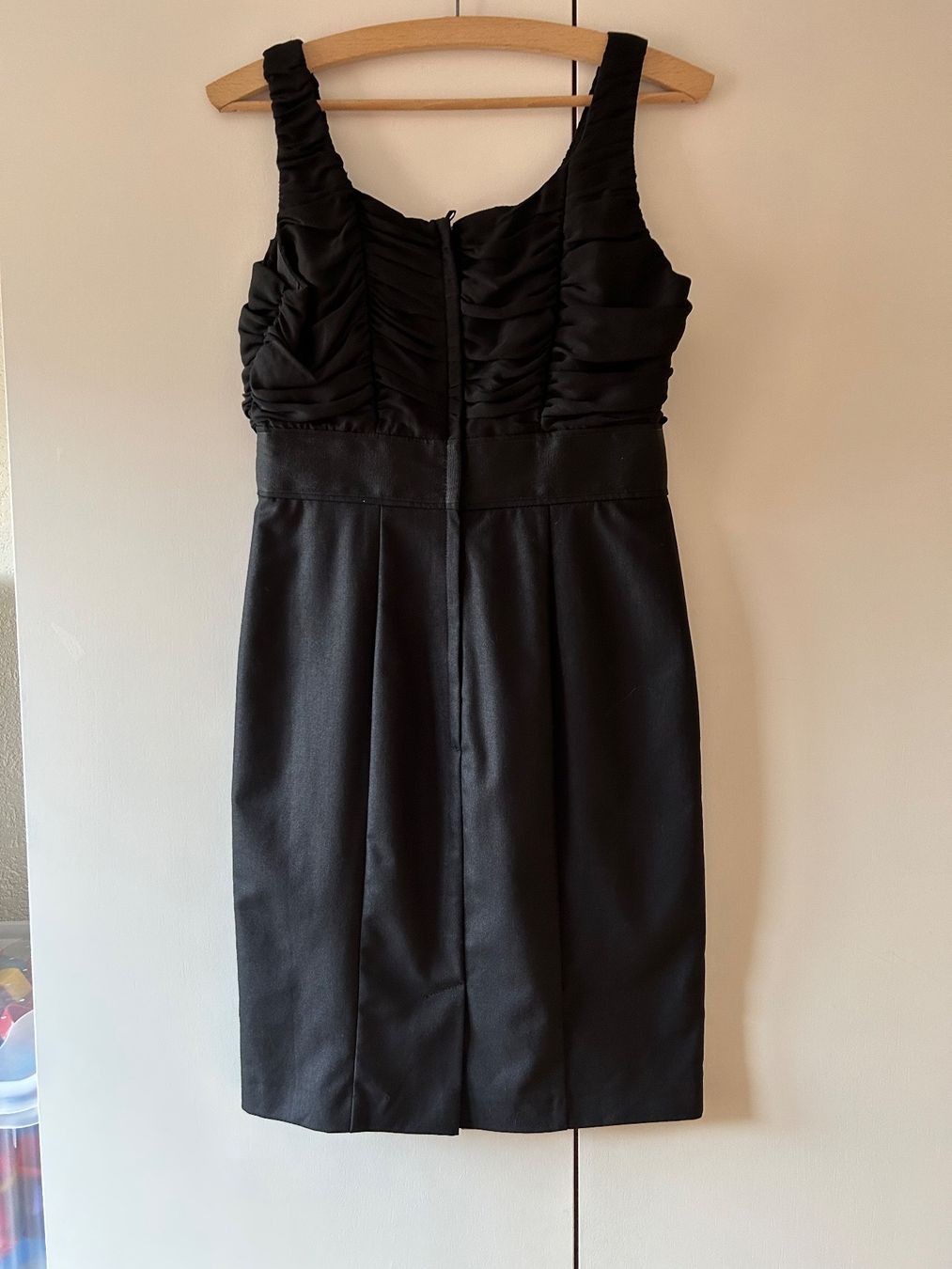 Kleider: Cocktailkleid schwarz – Gebraucht aus Villmergen von trek11 1