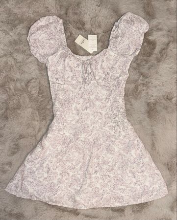 Dress Hollister size S new condition