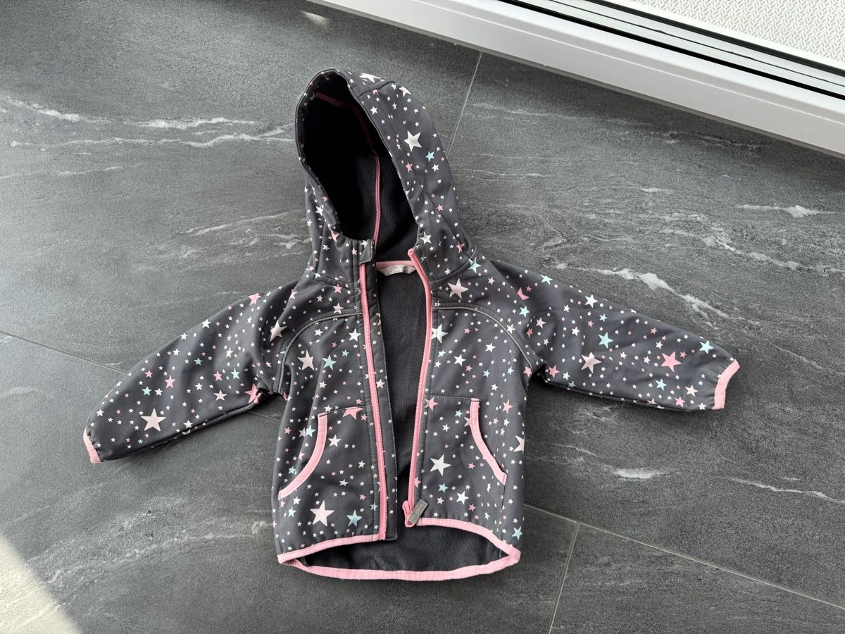 Jacken & Mäntel: Softshelljacke Mädchen 80 – Gebraucht aus Bergdietikon von LA-Sunshine