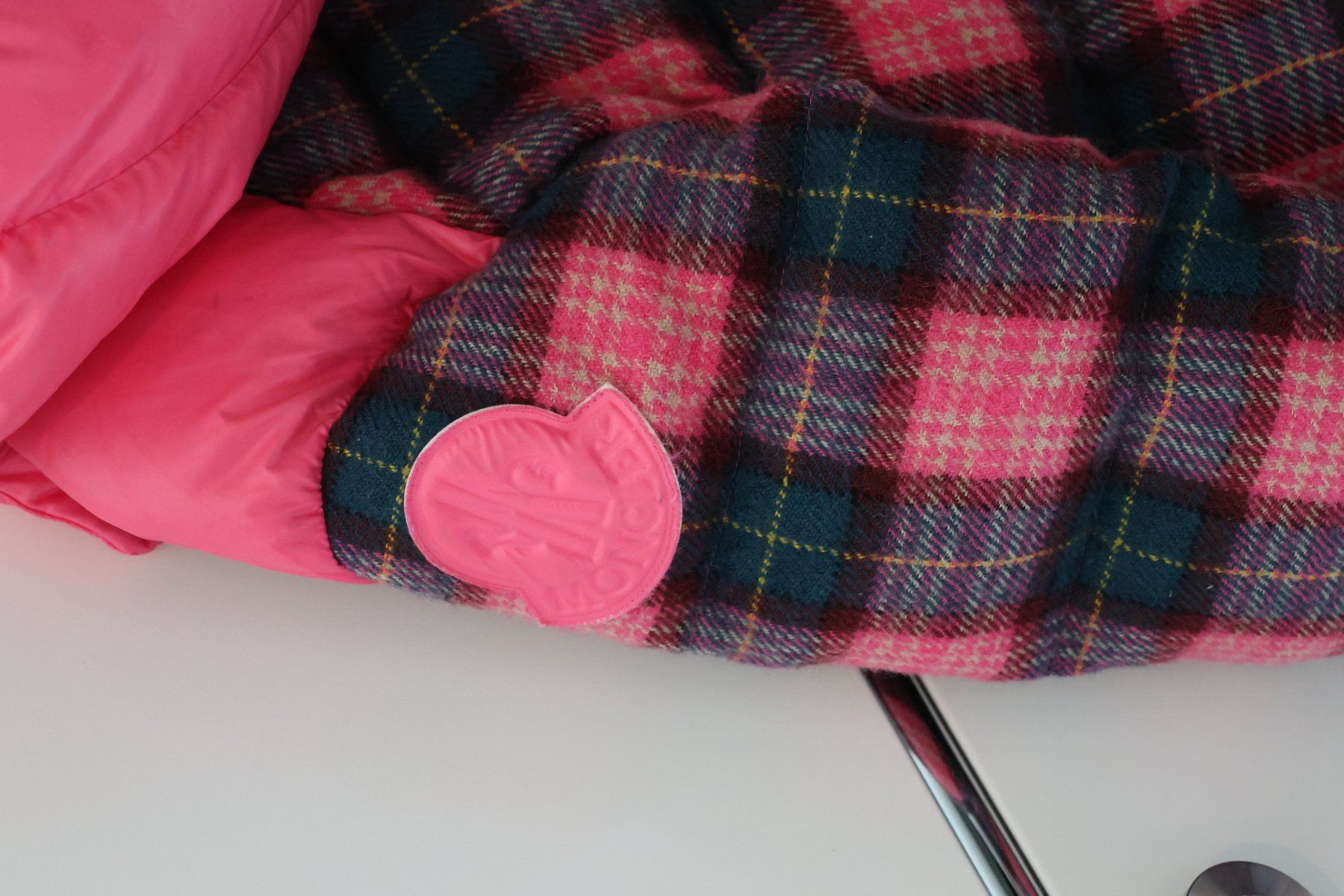 Giacche & Cappotti: Mädchen Moncler Jacke 152 – Usato da Balzers venduto da MinimenschMia 7