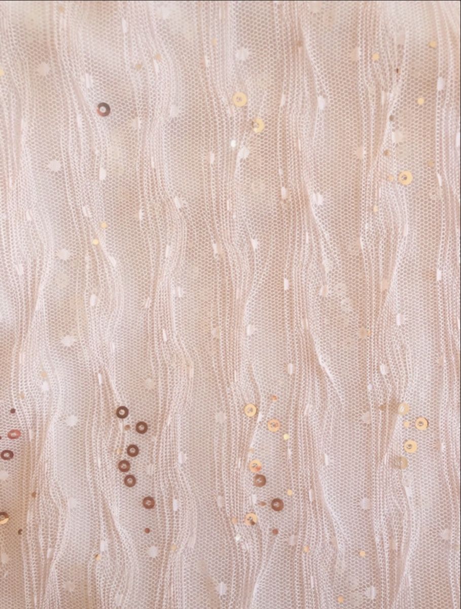 Top: Nude sequin vintage silk top, party, size S, chic – Nuovo (secondo la descrizione) da Kloten venduto da jan_xn8f 1