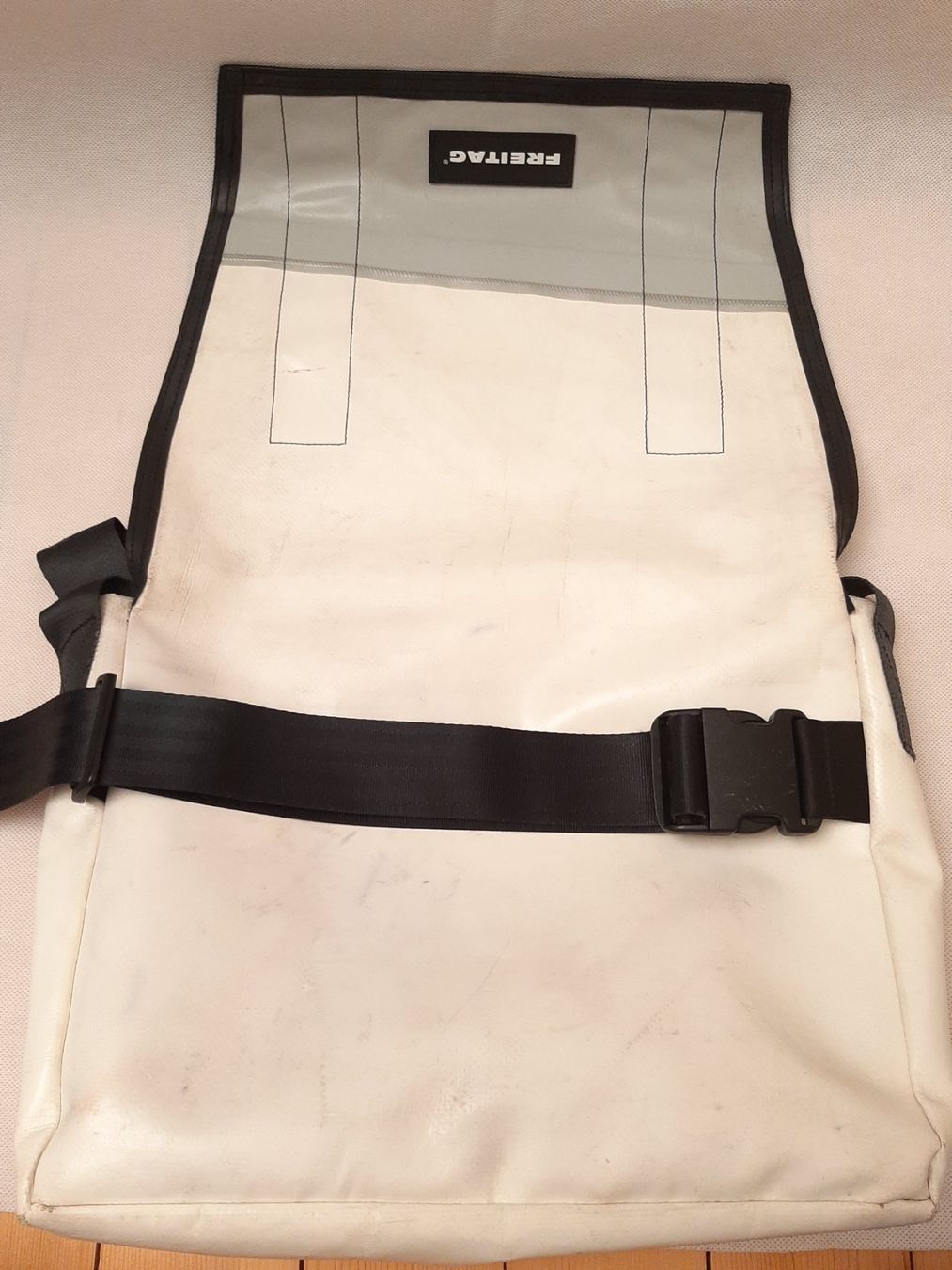 Freitag Taschen: Freitagtasche Dragnet – Gebraucht aus Winterthur von the7mx1reon 3