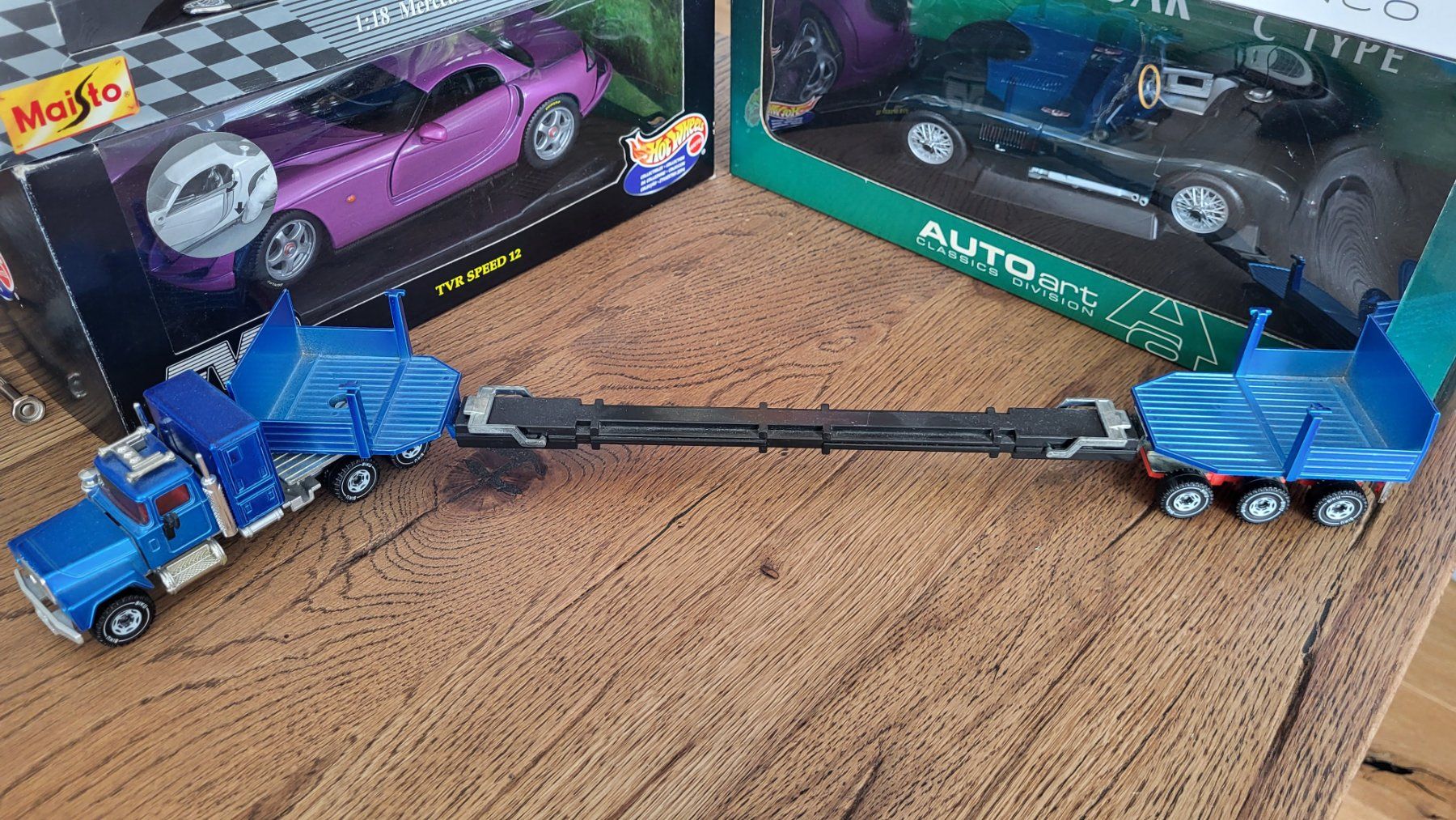 Siku Kit di modellismo & Modellini statici: Mack Schwertransporter 1:55 SIKU – Usato da Rothrist venduto da Juana5 6