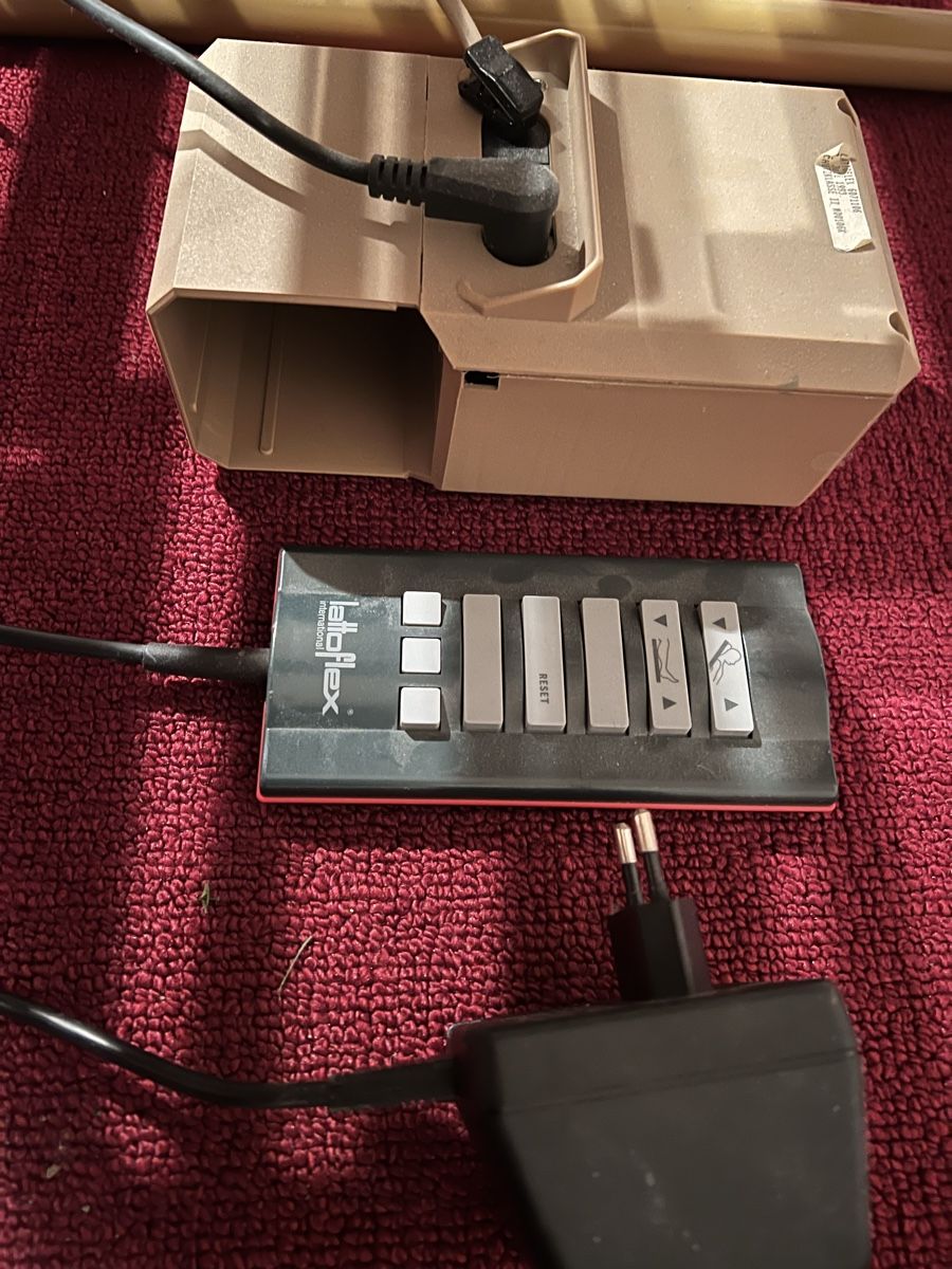 Lits: Elektrische Betten – D'occasion à GONTENSCHWIL par Chriskrass 4