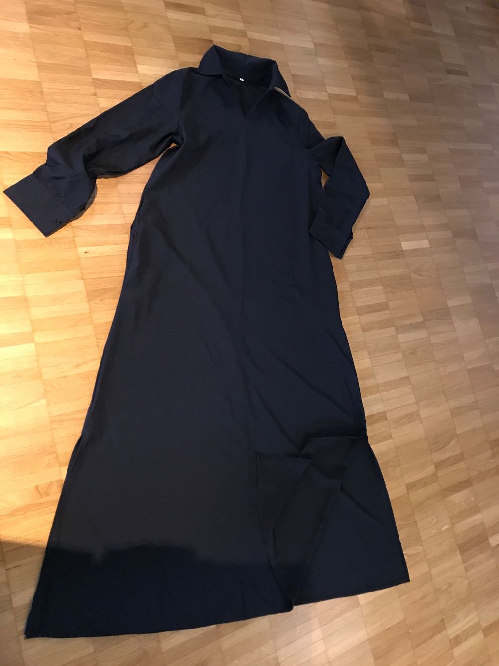 Vestiti: Schwarzes langes Hemdblusen-Kleid Gr S – Nuovo (secondo la descrizione) da St. Margrethen SG venduto da kellenbh