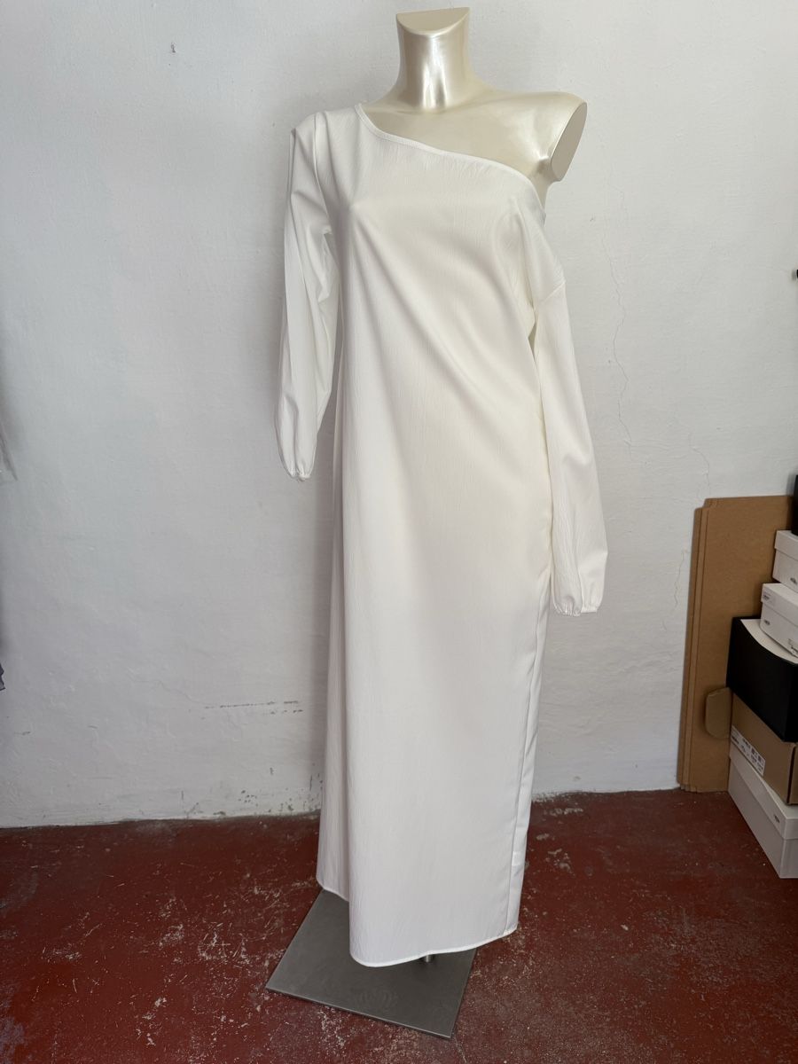 Robes: Asymmetrical maxi dress – Neuf (Voir description) à Barna par orbuyorcry 3