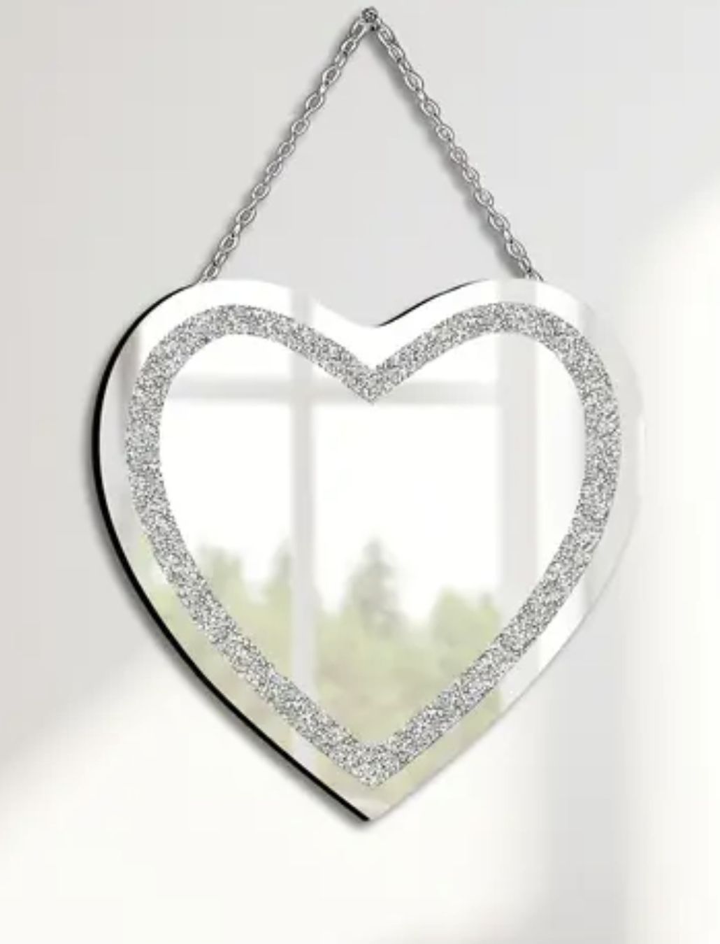 Specchi: Specchio a forma di cuore decorato con strass 30 cm – Nuovo (secondo la descrizione) da Giubiasco venduto da Stefaniav
