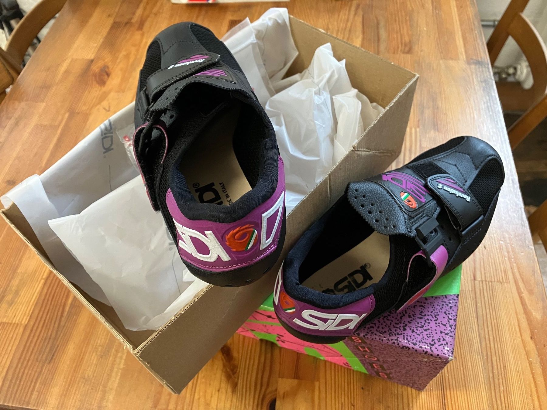 Herrenschuhe: NOS Sidi Revolution 2 Veloschuhe Gr. 39.5 – Neu und originalverpackt aus Burgdorf von intact-Velowerkstatt 1