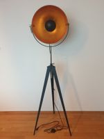 Stehlampe im Industrial Stil schwarz/gold, einwandfrei