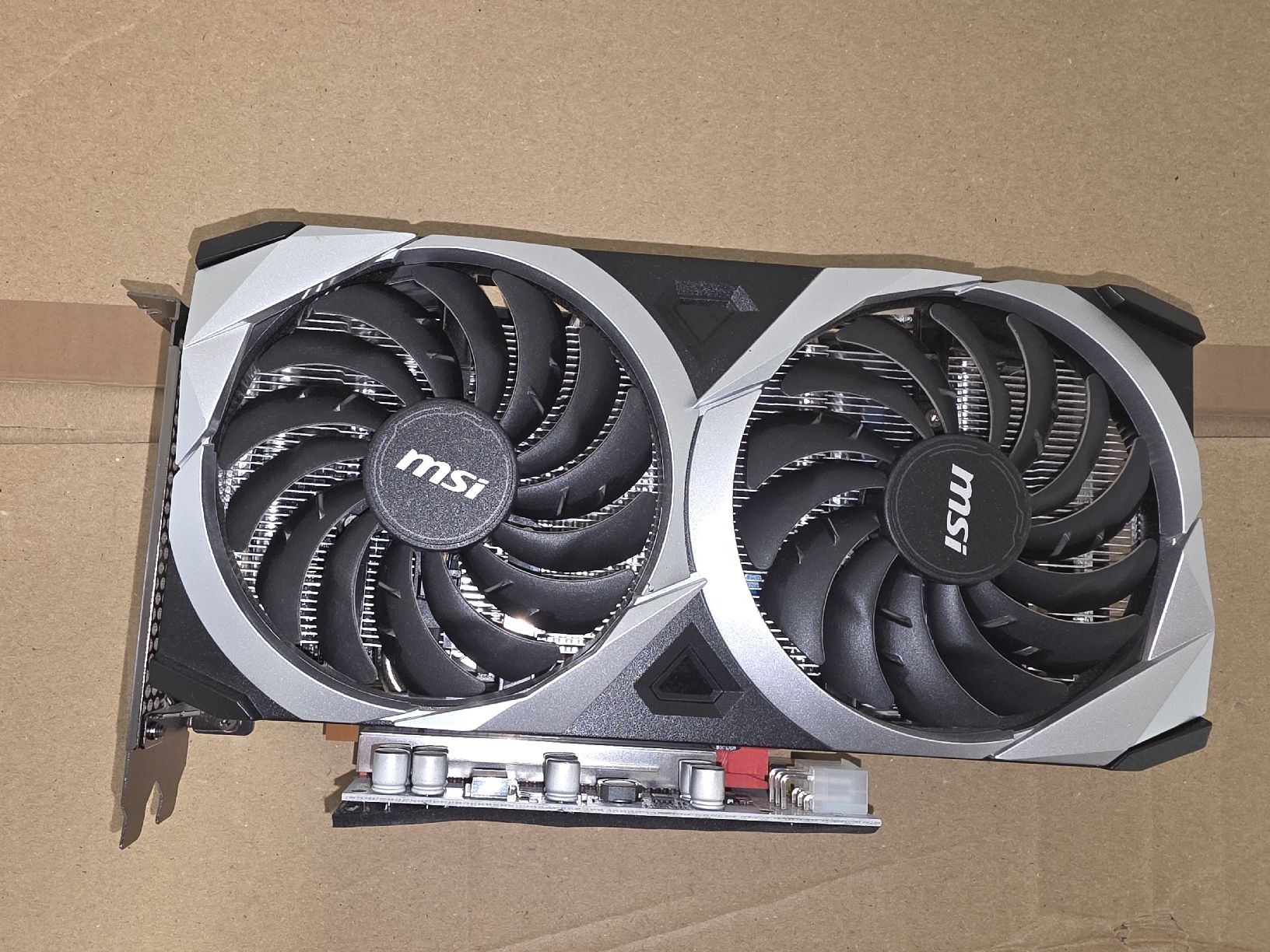 MSI Schede grafiche: MSI Radeon RX 6600 MECH 2X 8G – Usato da Wettingen venduto da Thegameschweiz 1