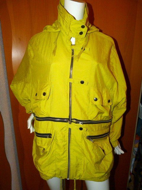 Giacche: Jacke von AD Mode, Gr. 44, lime % – Usato da Nunningen venduto da Fashion-Ave51