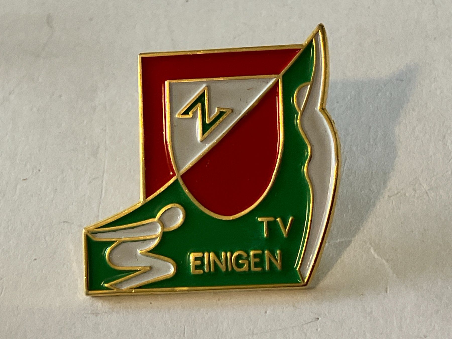 Placchette & Badge: 1 Pin TV Zeinigen – Usato da Basel venduto da djwwpp
