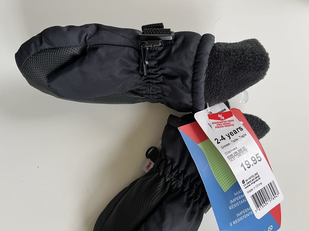 Migros Gants: MIGROS Handschuhe 2 - 4 Jahre NEU – Neuf avec emballage d'origine à Wolfwil par NewGirl 1